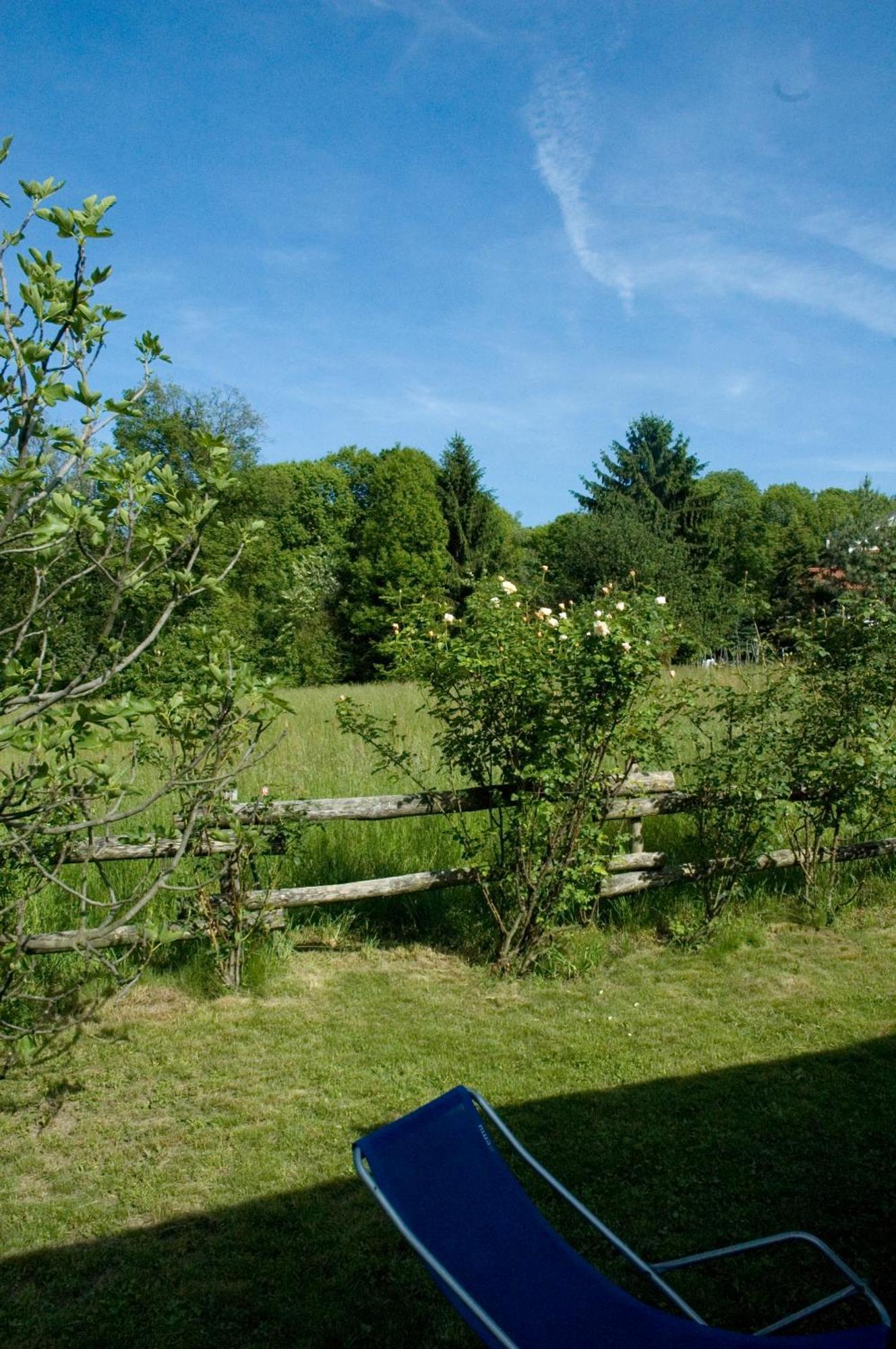 Locanda La Casetta Angera Bagian luar foto