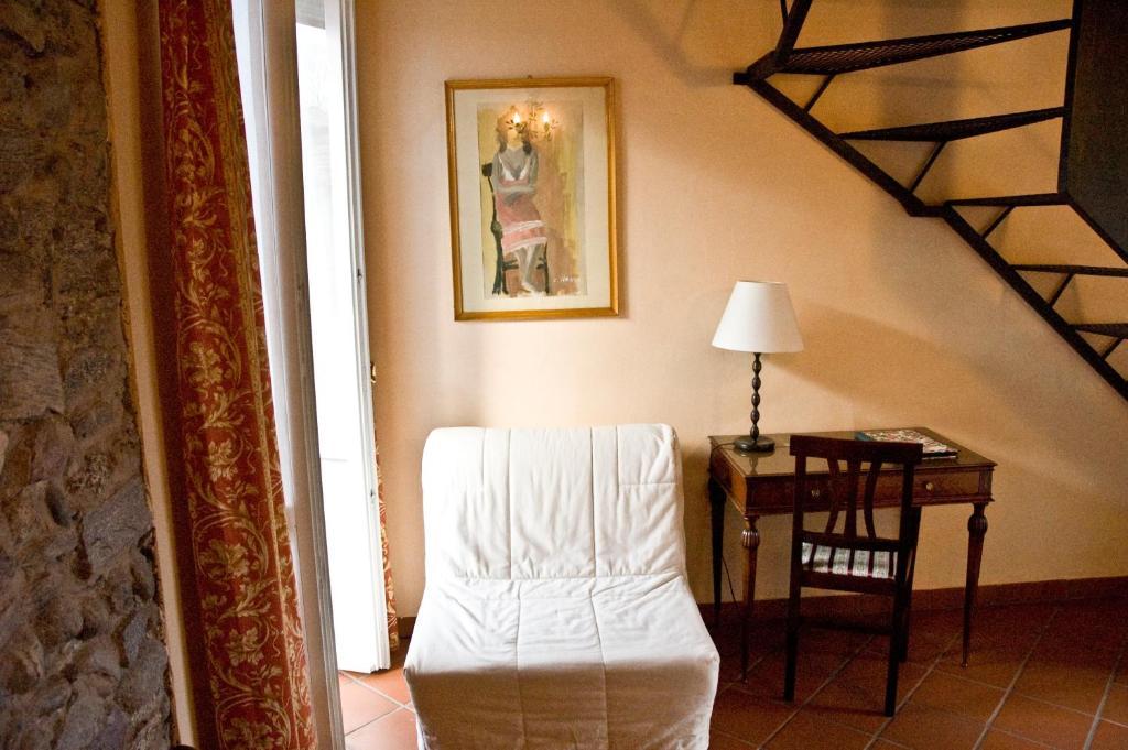 Locanda La Casetta Angera Ruang foto